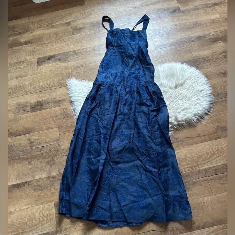 Opulent Aura Lulus navy floral jacquard tie-back drop waist maxi dress